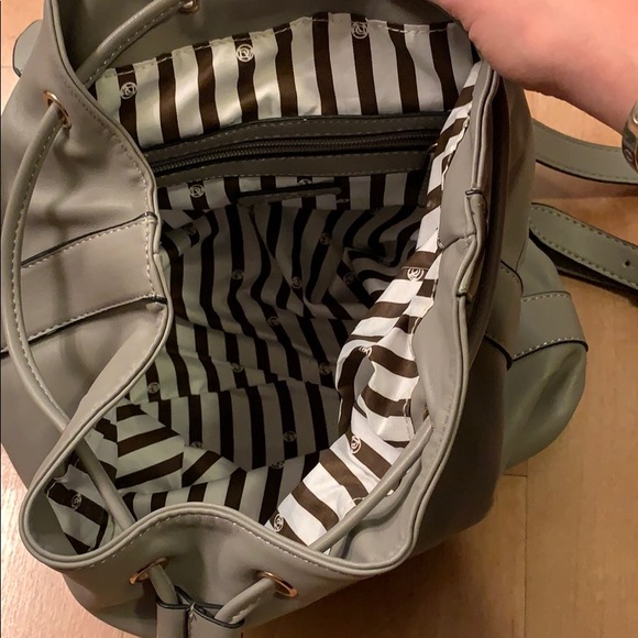 New Mini backpack - Picture 3 of 4